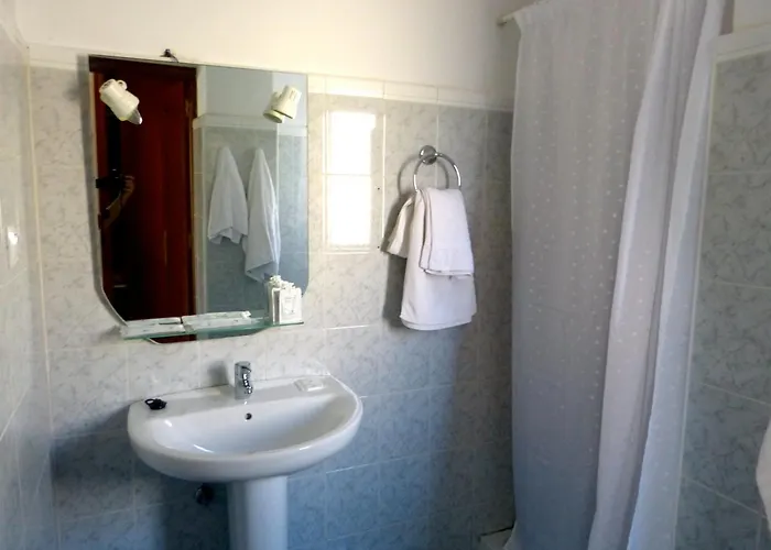 Tamasite Hotell 2*
